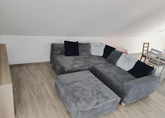 Doemper Doeme Apartman